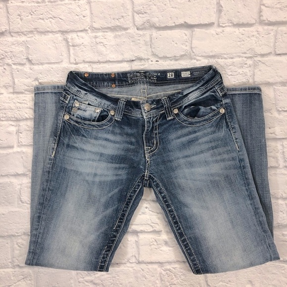 Miss Me Jeans Straight leg Medium wash denim Size 28 Short with stretch - Picture 5 of 15